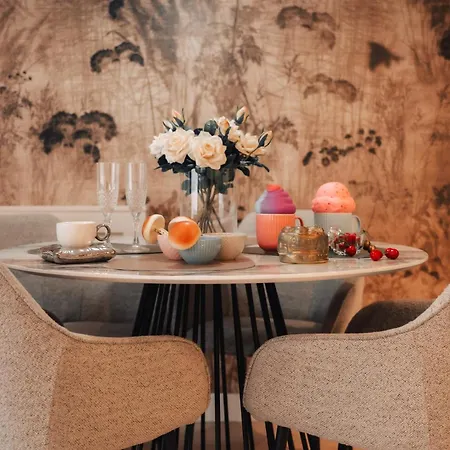 Vision North Likehome Bukarest